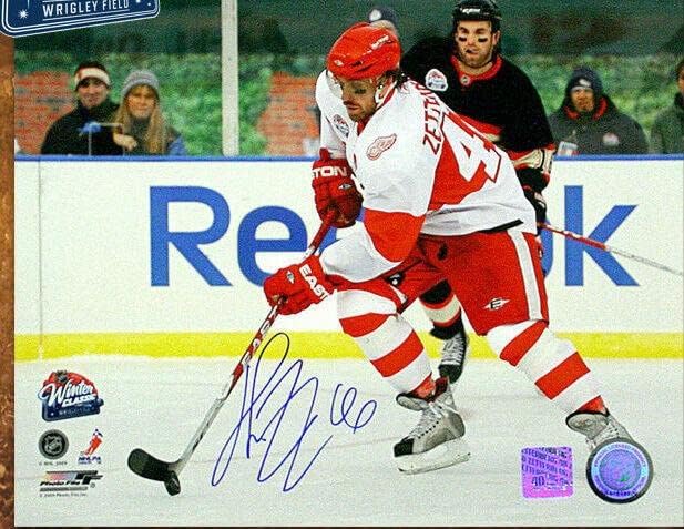 הנריק זטרברג חתום על דטרויט כנפיים אדומות חורף קלאסי 8 x 10 צילום - 70311 - תמונות NHL עם חתימה